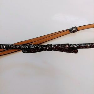 Express bow tie belt